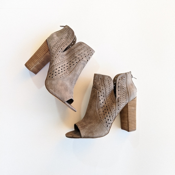 Carlos Santana // Woven Perforated Peep Toe Bootie - Picture 1 of 7